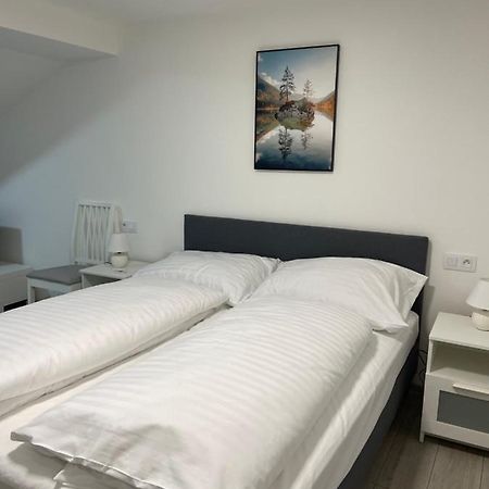 Apartament เคบ ภายนอก รูปภาพ